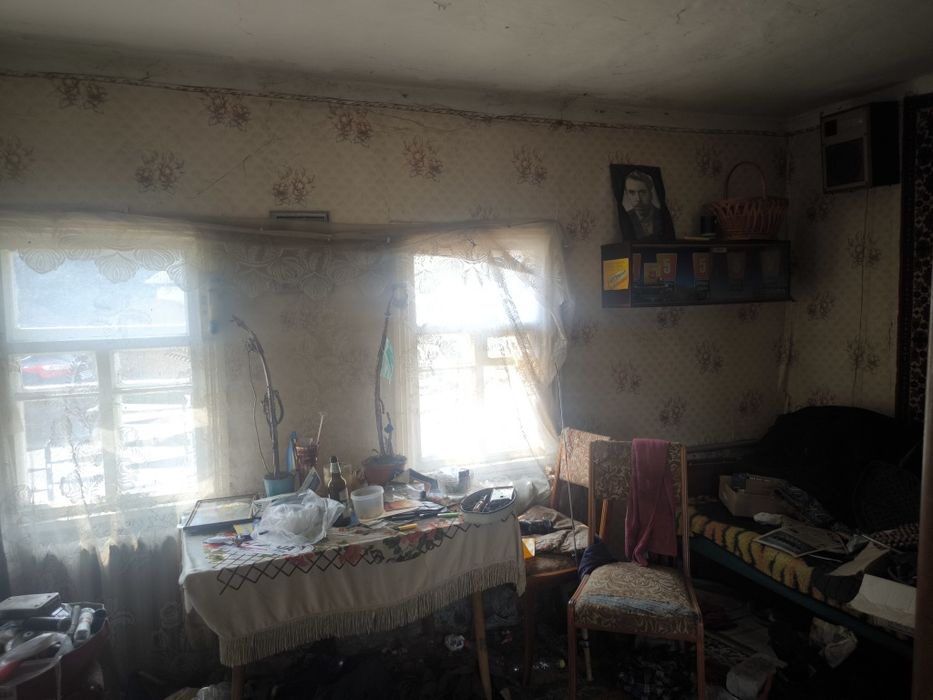Продам будинок з ділянкою Бровари