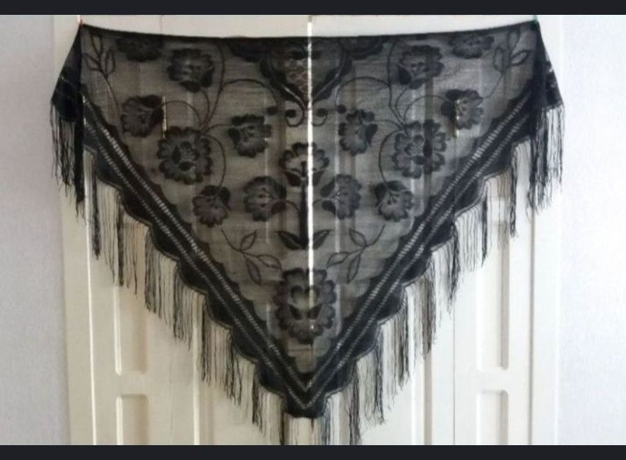 Косинка платок хустка ажурна чорна