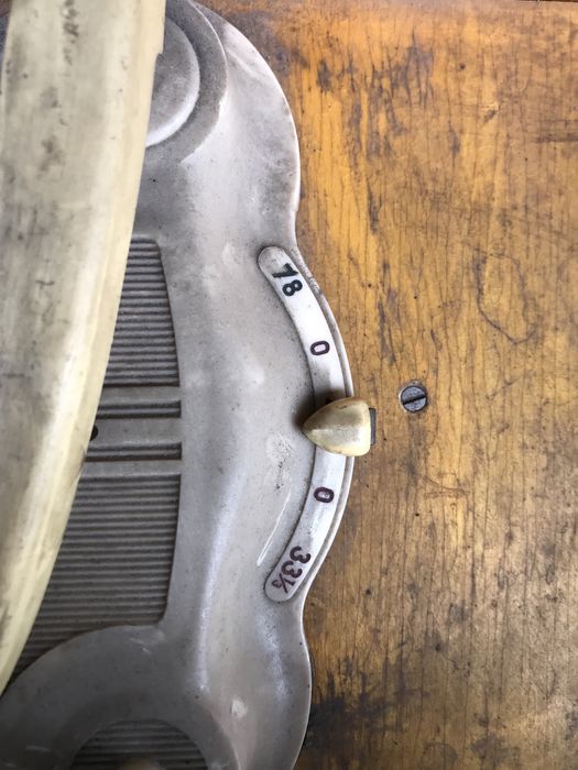 Stare radio z gramofonem Diora