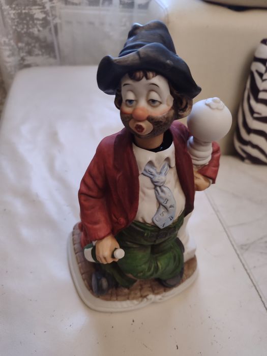 Статуэтка клоун "Пьяница"