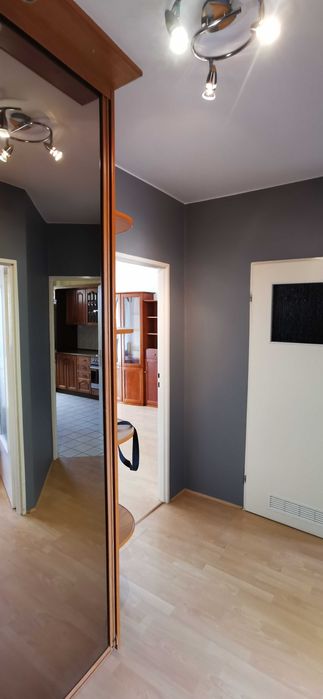 Przestronne 2-pokojowe mieszkanie z balkonem na osiedlu Bukowym