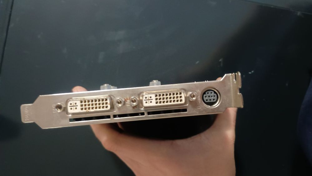 Karta graficzna gigabyte GV-NX86T256H
