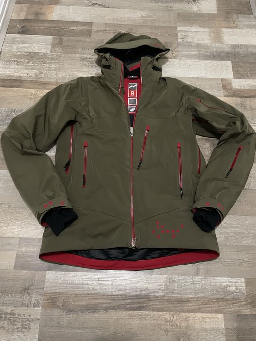 Професійна лижна куртка Mountain Force