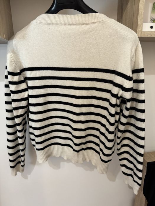 Sweter 38 M z gwiazdkami