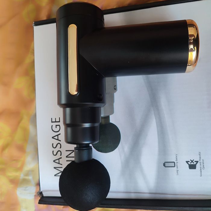 USB Масажний пістолет для м'язів з 4 насадками