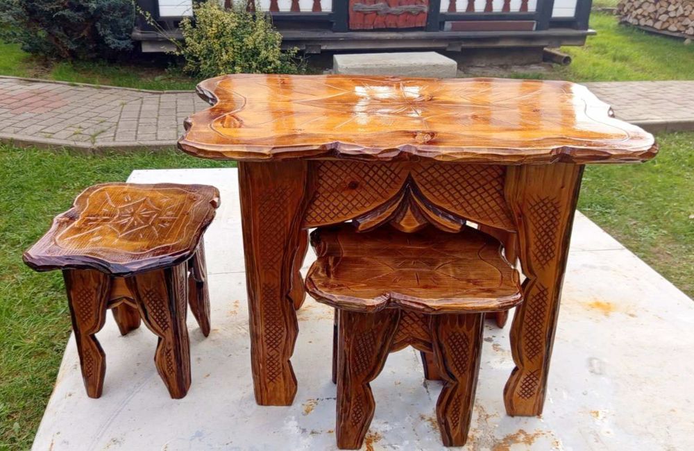 Стіл,стільці ручної роботи,різьблені дерев'яні,крісло стол