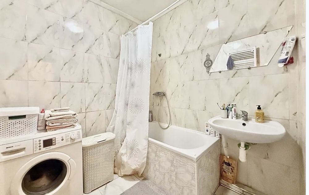 Затишна квартира 2/х кім на продаж у новобудові