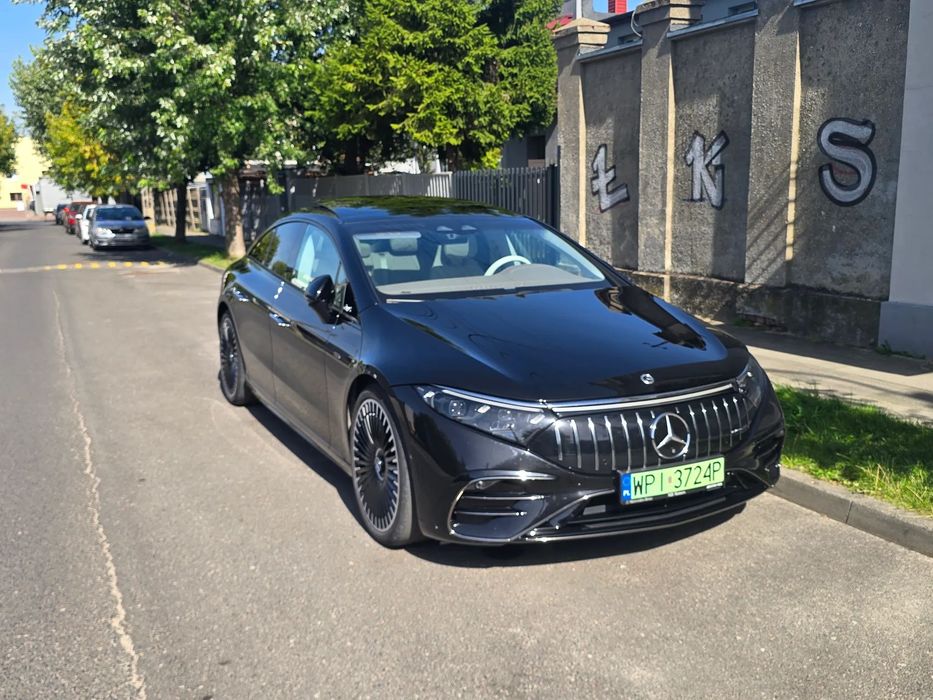 Mercedes-Benz EQS
