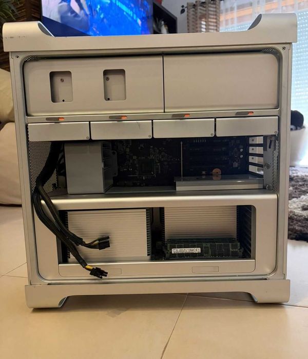 Mac Pro 5.1  2x3,46 GHz - 12-Core - 128GB RAM - SSD 2TB