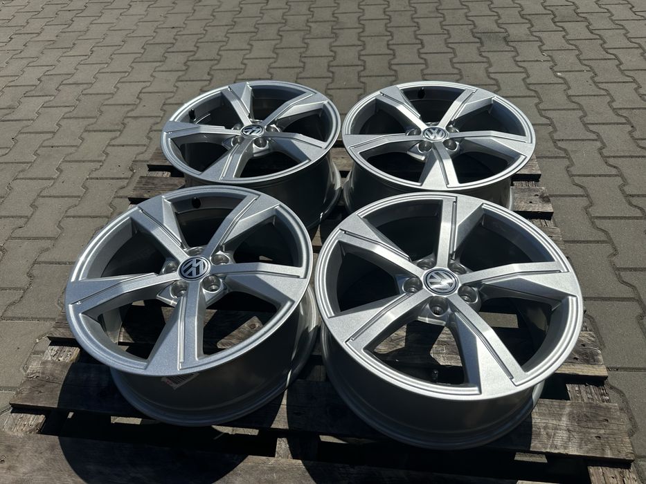 5x100 et46 7,5jx17 OE vw skoda audi seat komplet 17” nowe