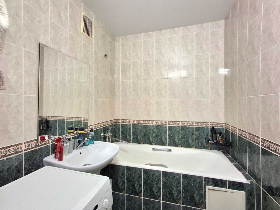 Продаж 3 кім. кв. вул. Новаторів,22В