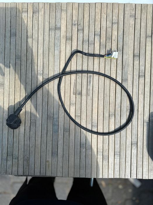 Przewód zasilający do ekspresu kapsułkowy De'Longhi Inissia 19 bar