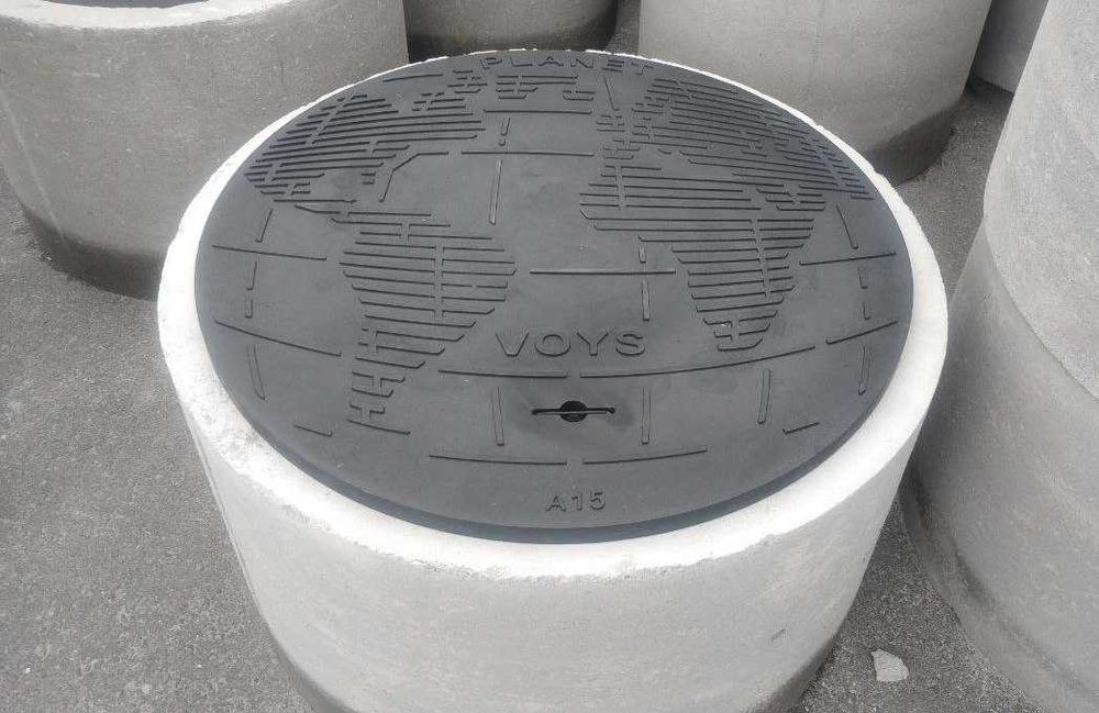 Кришка на бетонне кільце діаметром 106 см