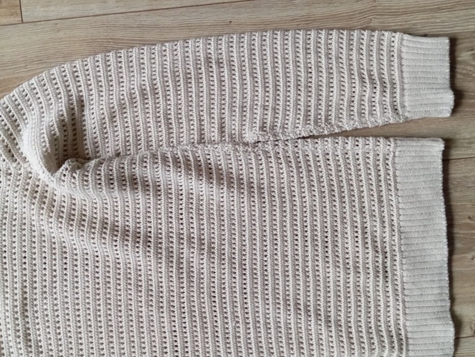 Bershka - sweter ażurowy