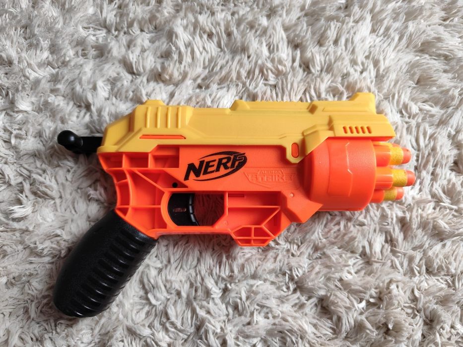 Pistolet Nerf Alpha Strike