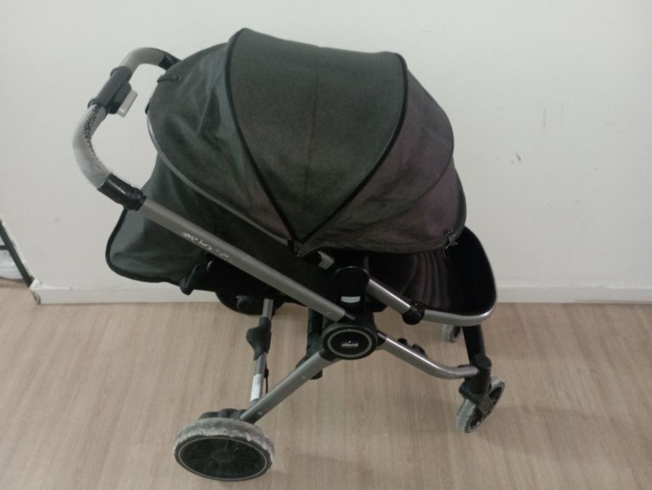 Carrinho de passeio444711363790120962