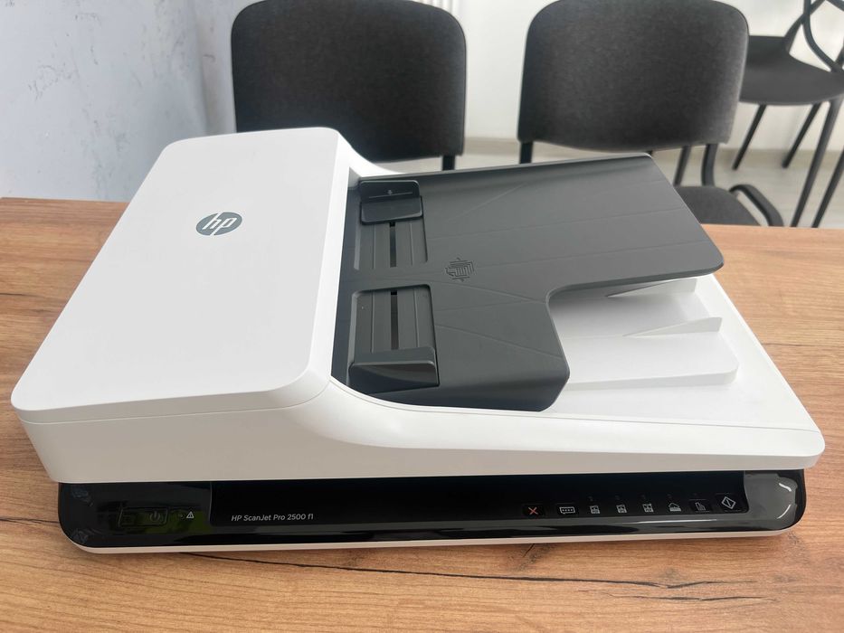 Sprzedam skaner HP ScanJet 2500 F1 prawie jak NOWY