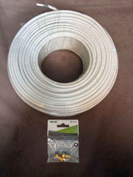 Przewód koncentryczny biały 100m + 2x wtyk antenowy