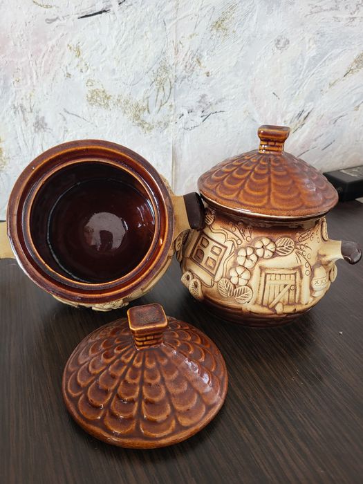 Вазочка-конфетница,горшочки, статуэтка