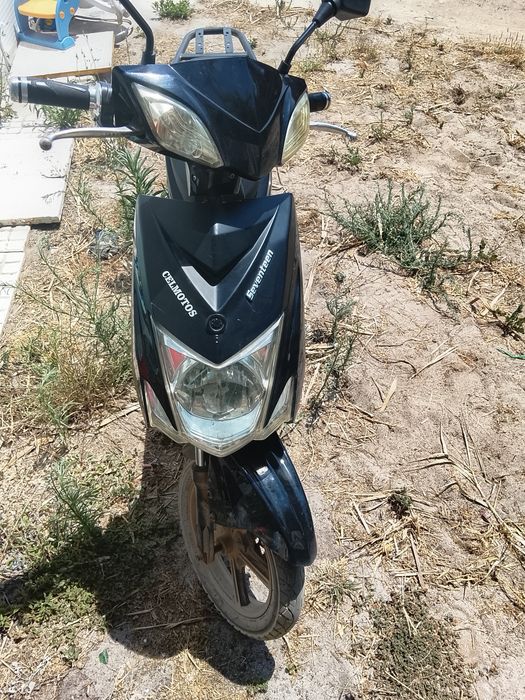 Mota elétrica em ótimo estado