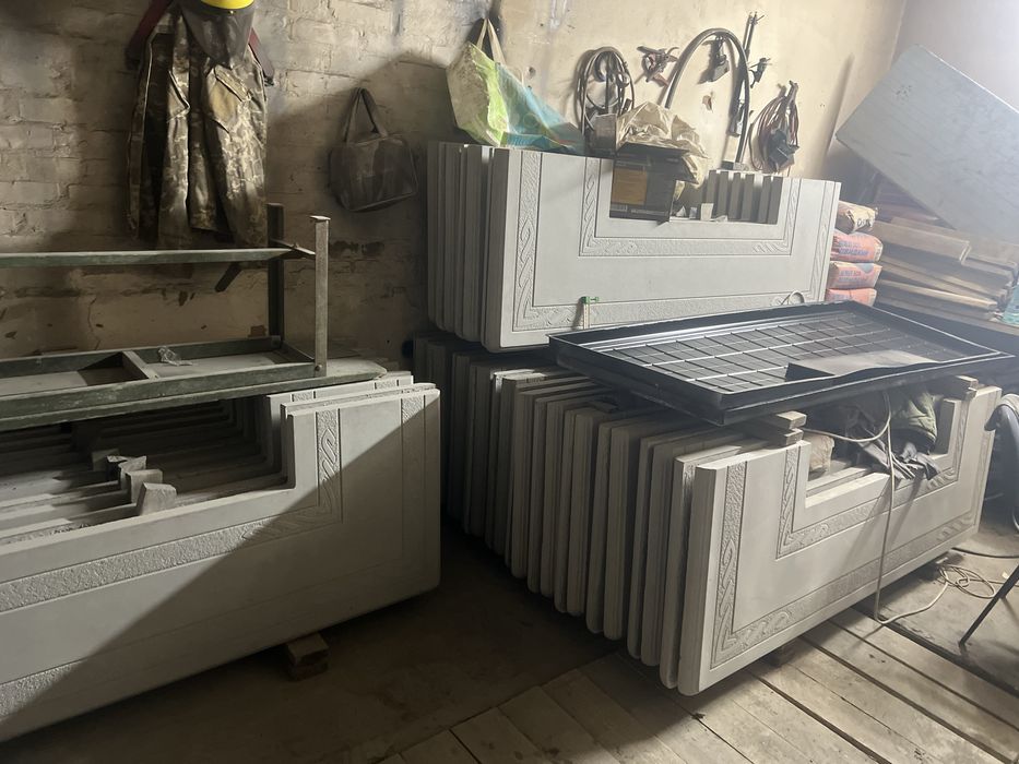 Протиусадочні плити під памʼятник