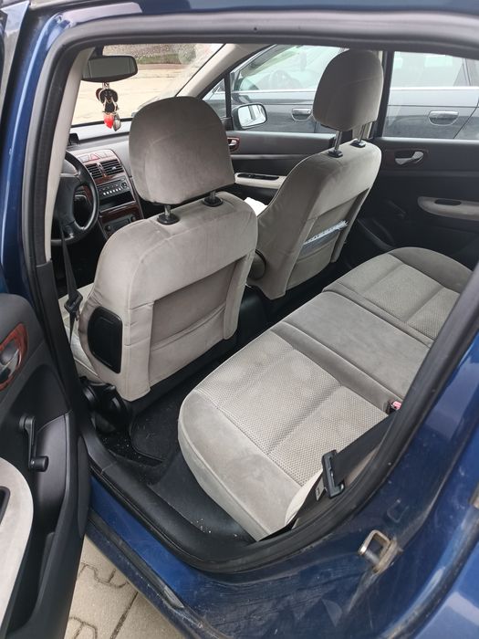 Peugeot 307 1.6 16 v