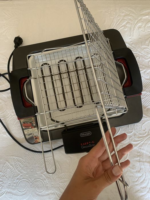 Churrasqueira elétrica DēLonghi