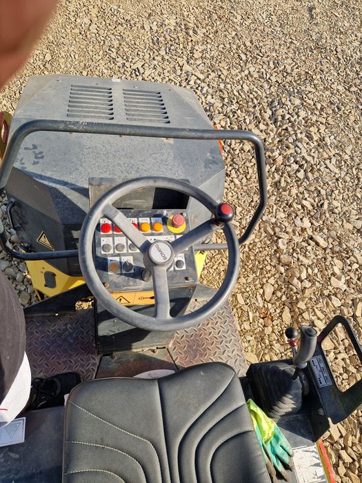 Продам вібро каток