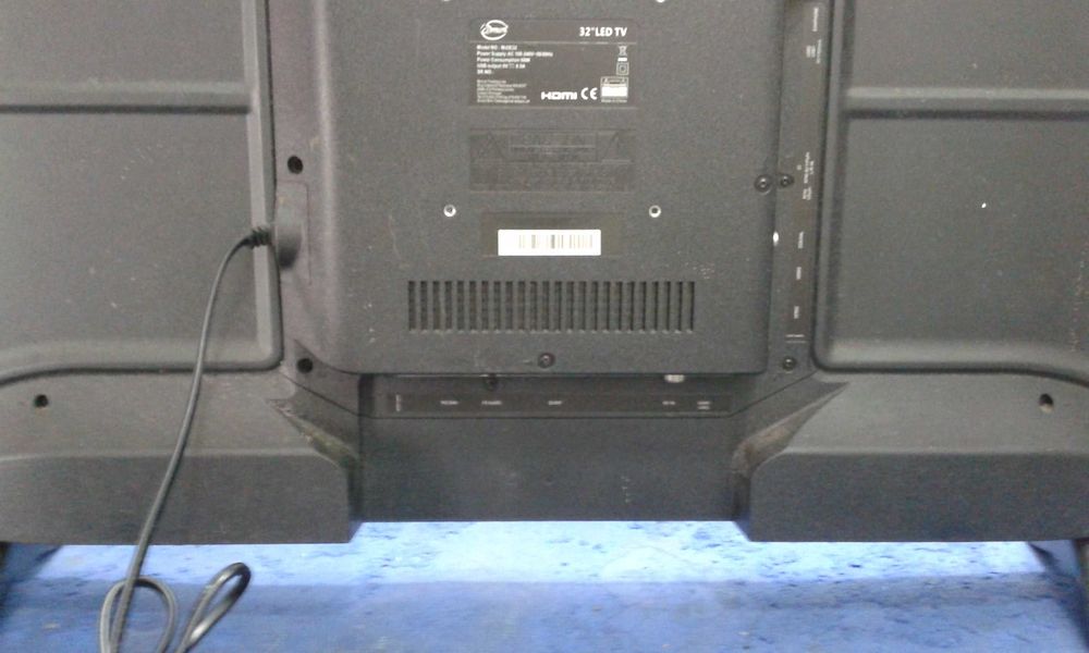 Vendo Led marca Smart de 32 polegadas