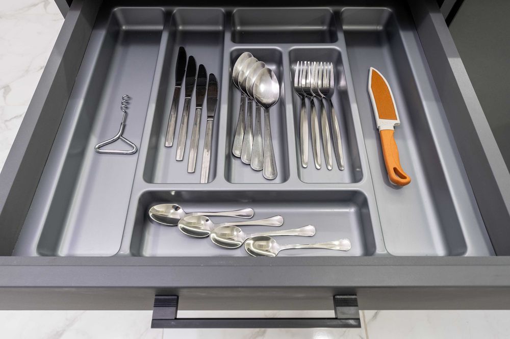 Генератор! Затишна студія із сучасним ремонтом, 5 хвилин до метро.