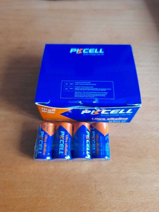 Pilhas 4LR44 6V NOVAS em embalagem original