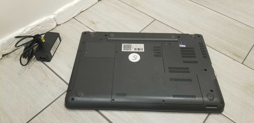 Ноутбук Lenovo ThinkPad Е550 I3-5005U ram 4Gb ccd 128 Gb для Школи