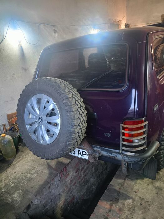 Ваз 21213 Тайга Нива 2005 год