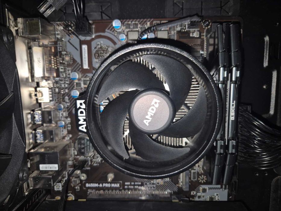 PC Gaming Ryzen 5 3600 + Nvidia GTX 1660 TI + 16GB RAM