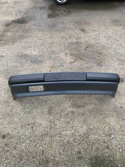 Zderzak przód przedni Mercedes W124 coupe cabrio pod chrom