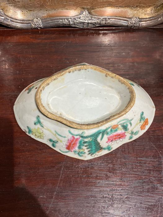 Taça Covilhete Porcelana Chinesa séc XIX Tongzhi 20,5 cm