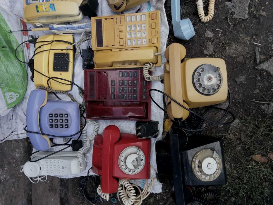 Телефонные аппараты    б/у. Телефоны. запчасти.