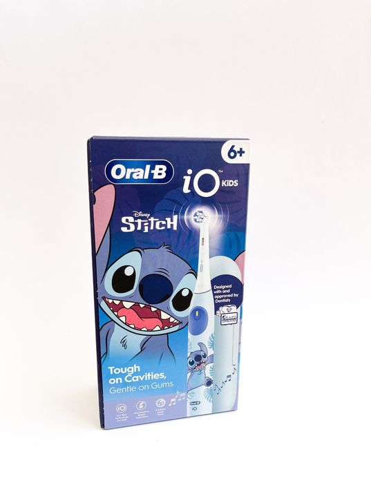 Oral-B iO Kids +6 Stitch + Estojo Viagem
