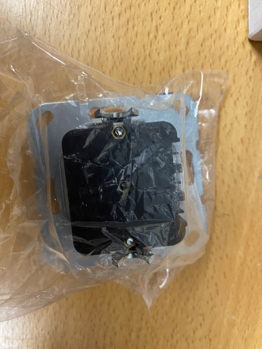 Electrical Socket - Gira64564282787969123