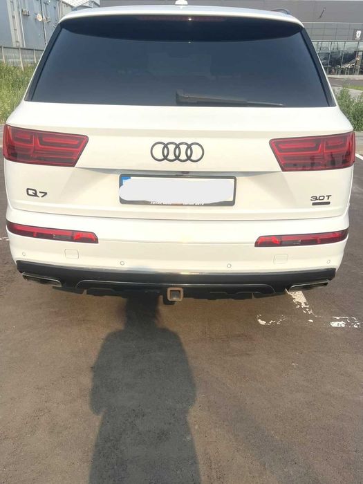 Audi Q7 2016 VIN WA1LAAF7XHD017181 фото оголошення 6 з 11