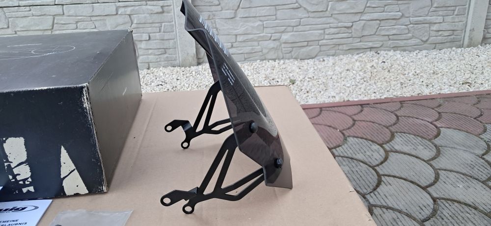 Szyba Ciemna Stelaże Puig BMW G310R Nowa