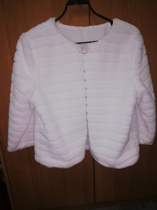 Шубка до весільної сукні