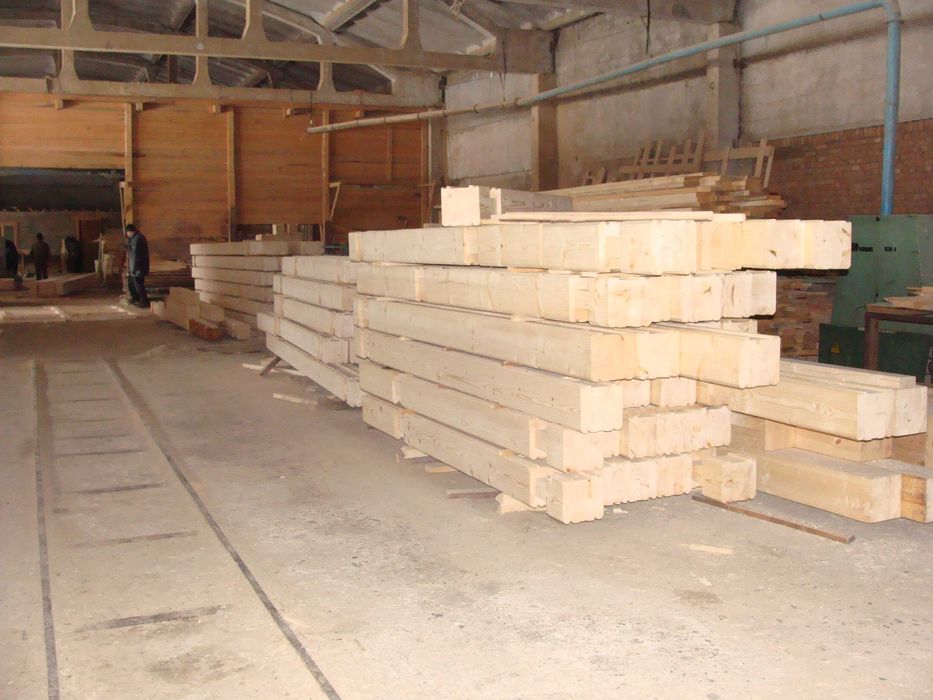 стіновий клеєний брус 200х200