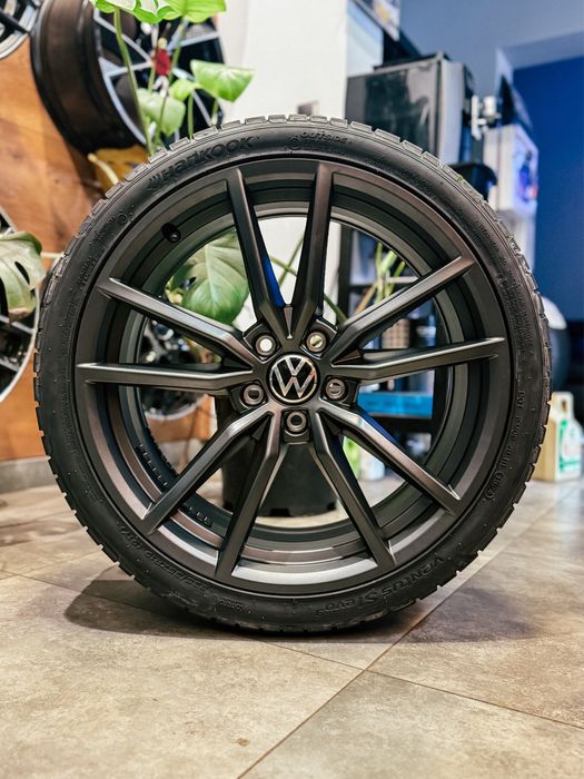 Nowe oryginalne koła VW Pretoria 19 x 8j Golf GTI R Hankook 235/35/19