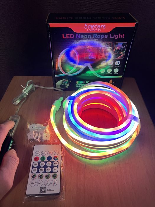 Розумна гнучка неонова стрічка 5 м RGB Лед лента Светодиодная лента