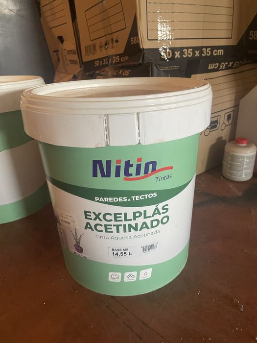 Vendo latas de tinta Nitin