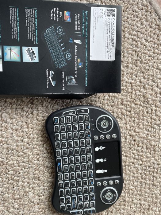 Mini teclado com rato bluetooth428962123172423682