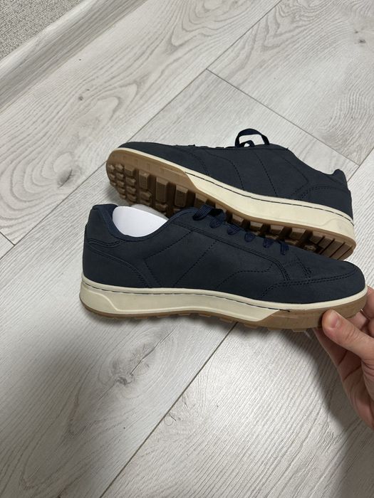 Продаю кроссовки memphis one темно-синие, нові !