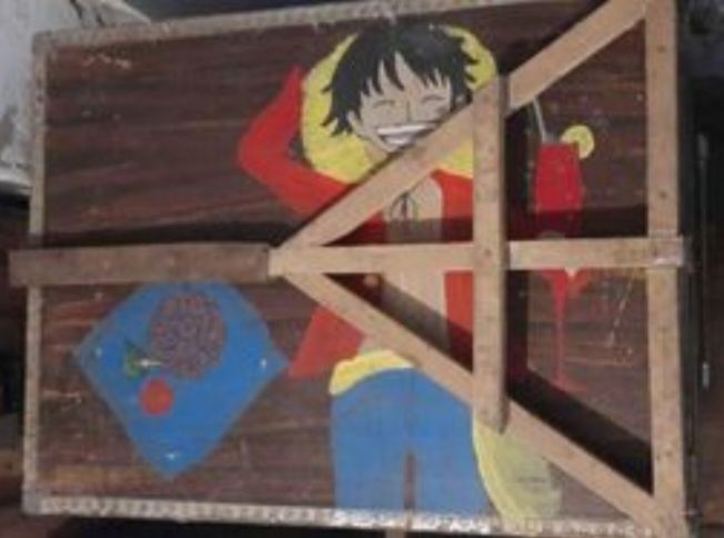 baús variados em madeira64737769939457122