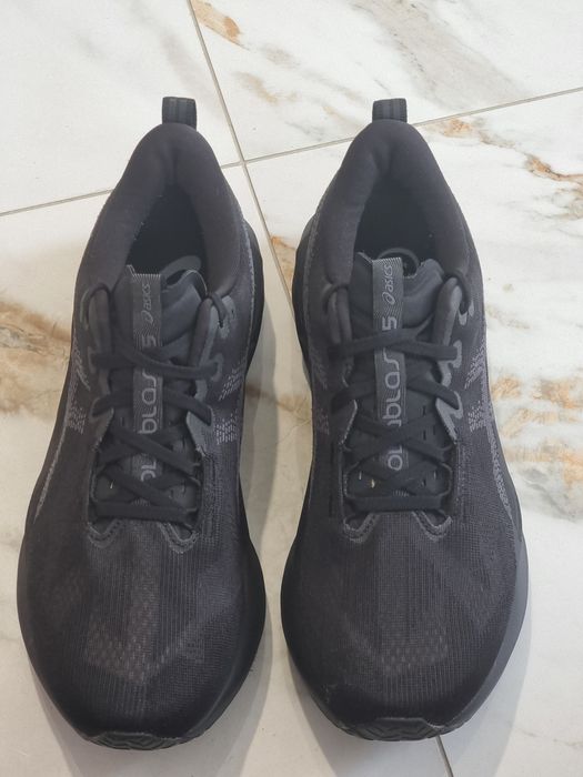Оригінал 100% чоловічі кросівки asics novablast 5  eur 44.5